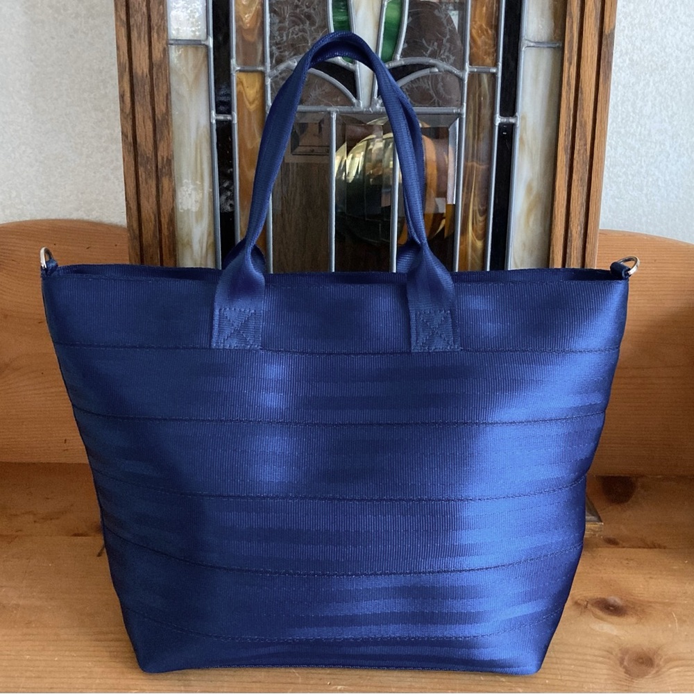 EXUC Indigo Medium Streamline Tote from Harveys Seatbelt Bags.